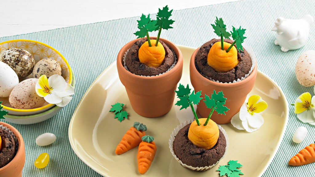 Schokomuffins mit Karottendeko