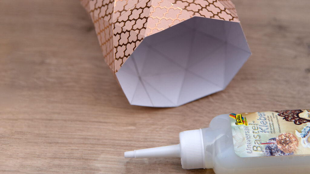 Vasen im Origami-Stil - Schritt 4