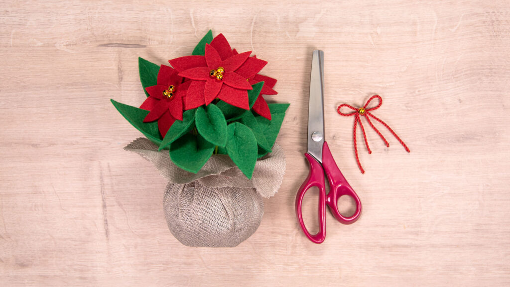 Weihnachtsstern aus Filz - Schritt 5