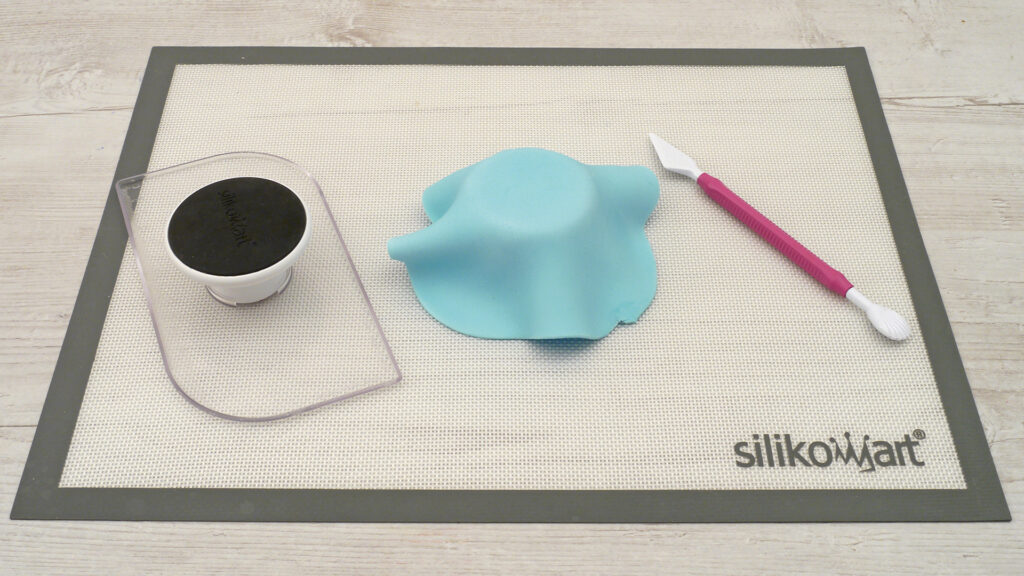 Muffins als Osterhasen mit Fondant - Schritt 4