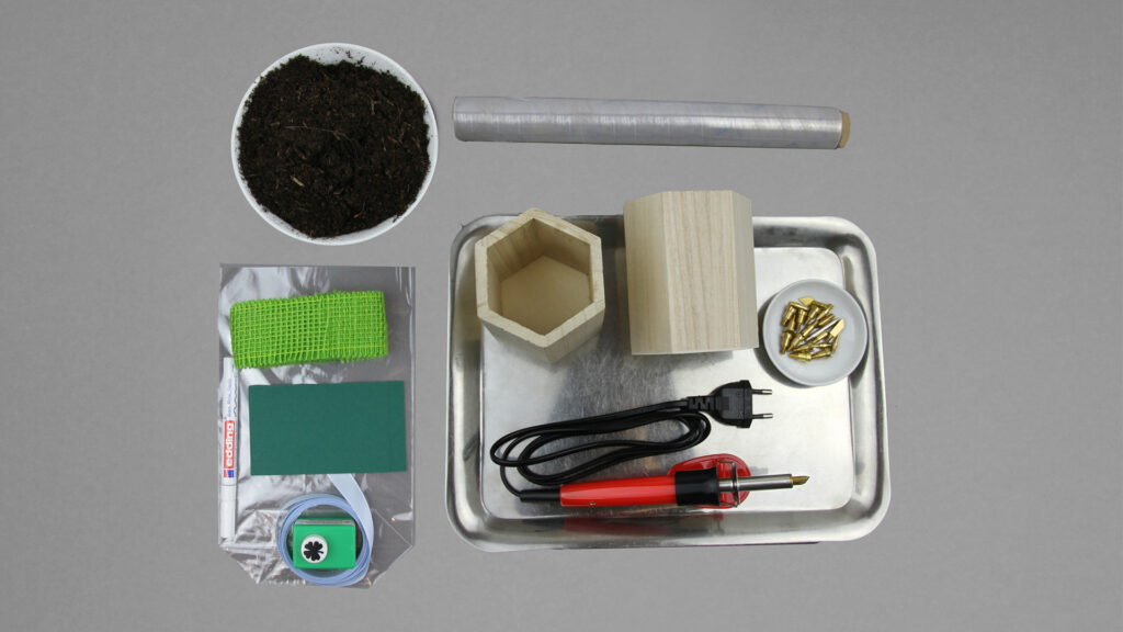 Blumenkiste mit Brandmalerei - Bastelmaterial