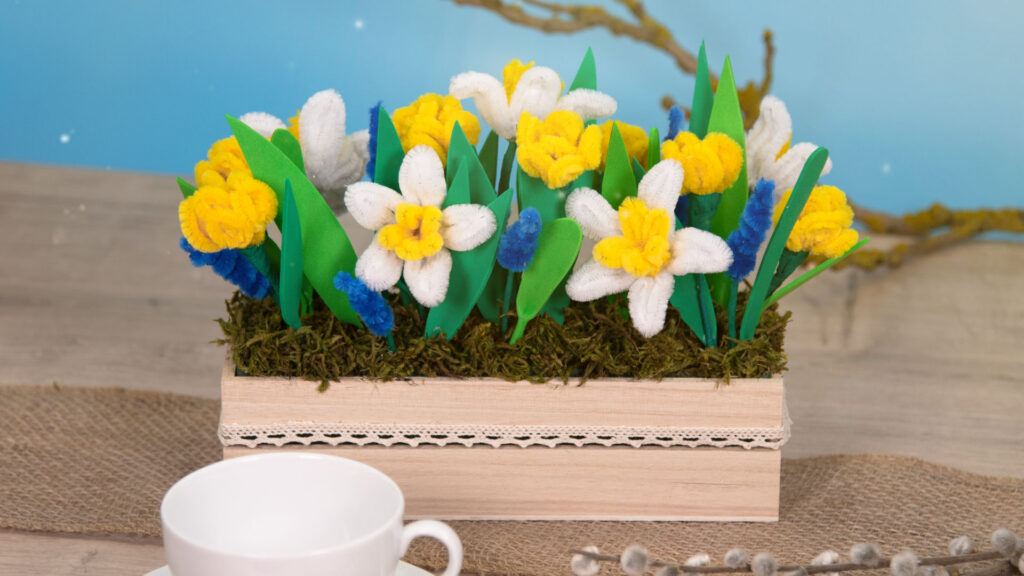 Frühlingsblumen aus Chenilledraht