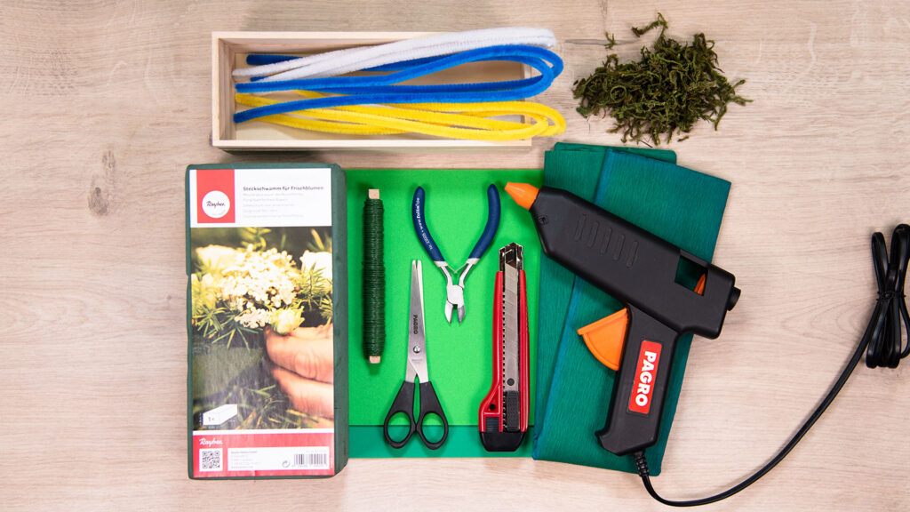 Frühlingsblumen aus Chenilledraht - Bastelmaterial