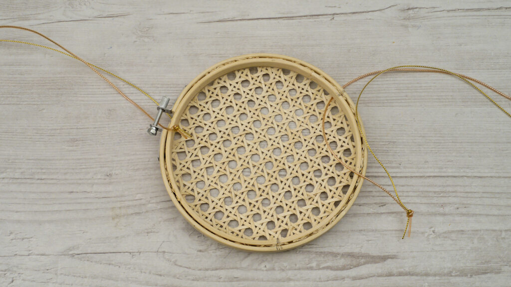 Blumenvase mit Rattan - Schritt 5
