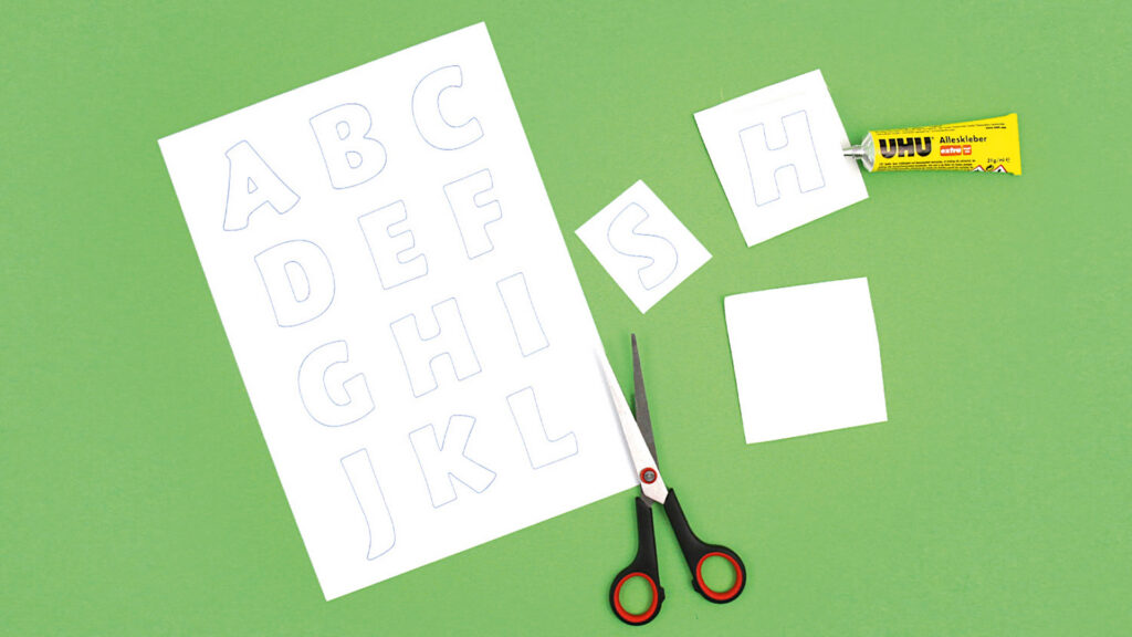 Lesezeichen mit Buchstaben- Schritt 2