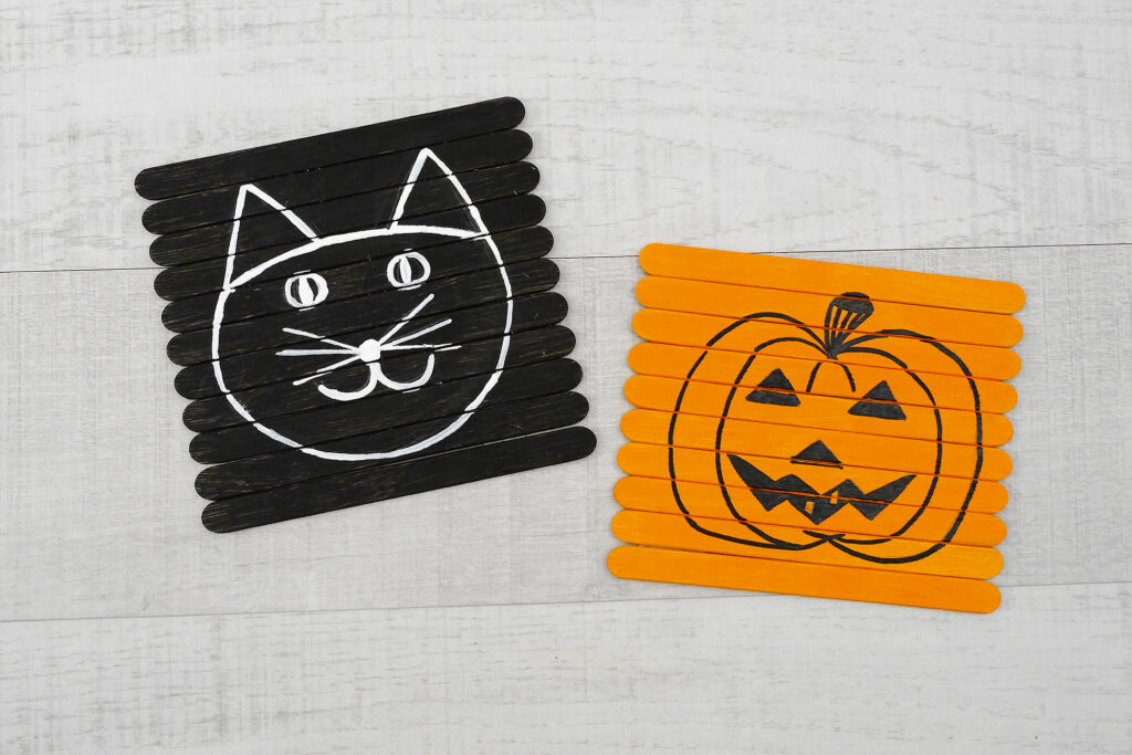 Halloween-Puzzle mit Holzstäbchen