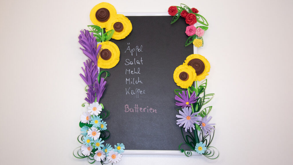 Memoboard in Blumenoptik - Fertig