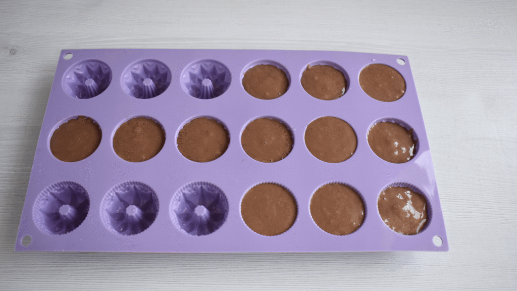 Mini-Gugelhupf - Schritt 1